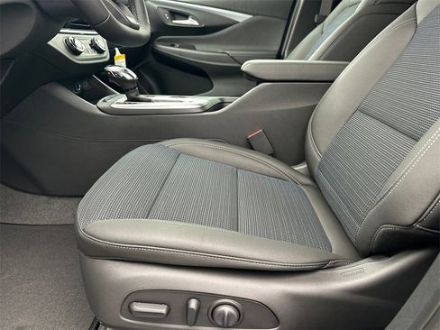 New 2026 Buick Envista Preferred w/ Convenience I Package image 10