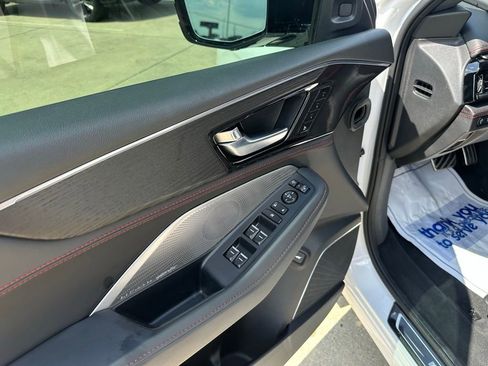 Used 2024 Acura MDX Type S image 14