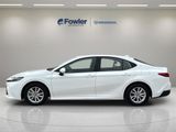 Used 2025 Toyota Camry LE image 3