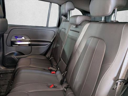 Certified 2025 Mercedes-Benz GLB 250 image 26