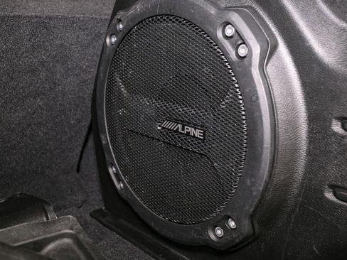 Used 2019 Jeep Wrangler Unlimited Sahara w/ Dual Top Group image 14