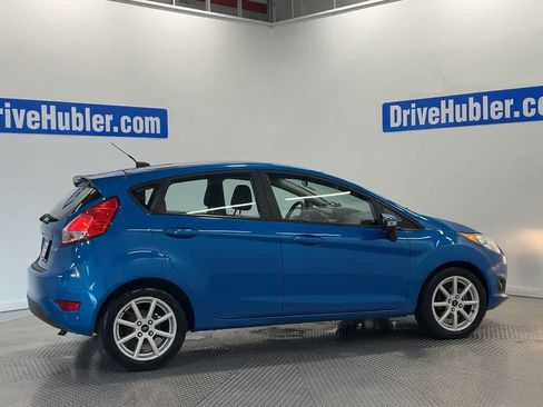 Used 2016 Ford Fiesta SE w/ Equipment Group 201A FWD image 2