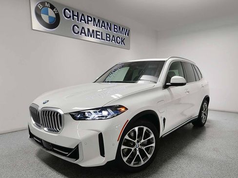 Used 2026 BMW X5 xDrive50e AWD/4WD image 1