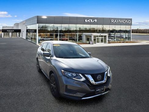 Used 2018 Nissan Rogue S FWD image 9