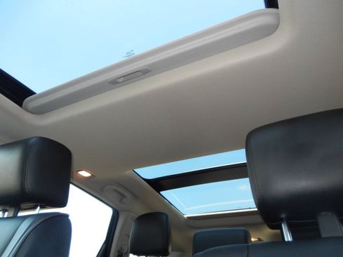 Used 2015 INFINITI QX60 Luxe w/ Deluxe Touring Package AWD/4WD image 47