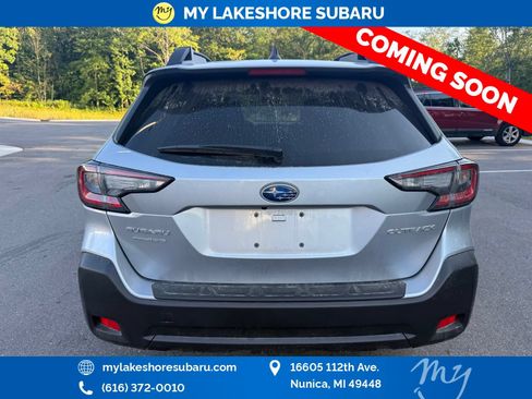 Used 2025 Subaru Outback Premium w/ Popular Package #1A AWD/4WD image 11