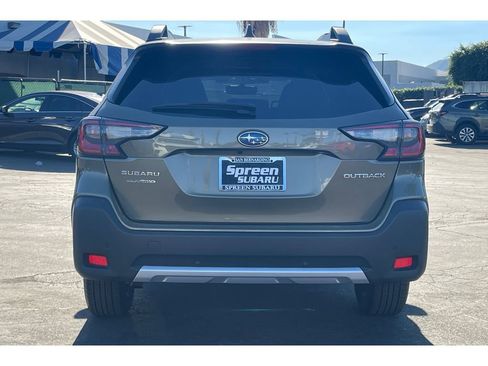 Used 2025 Subaru Outback Limited image 4