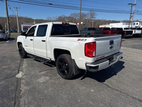 Used 2017 Chevrolet Silverado 1500 LTZ Z71 w/ Redline Edition image 5