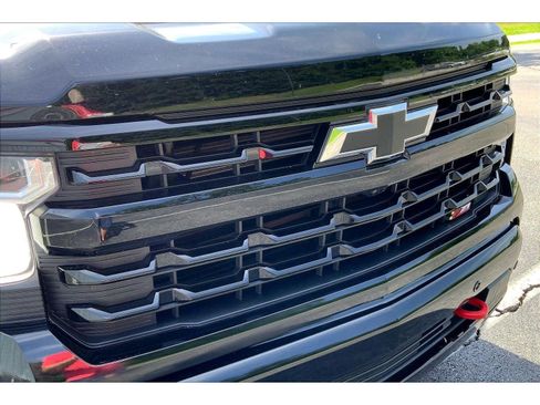 Used 2024 Chevrolet Silverado 1500 LT Trail Boss w/ LT Trail Boss Premium Package AWD/4WD image 29