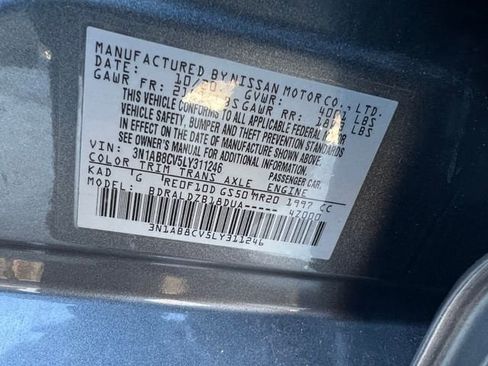 Used 2020 Nissan Sentra SV FWD image 35