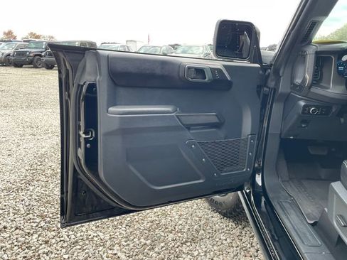 Used 2025 Ford Bronco Badlands AWD/4WD image 25
