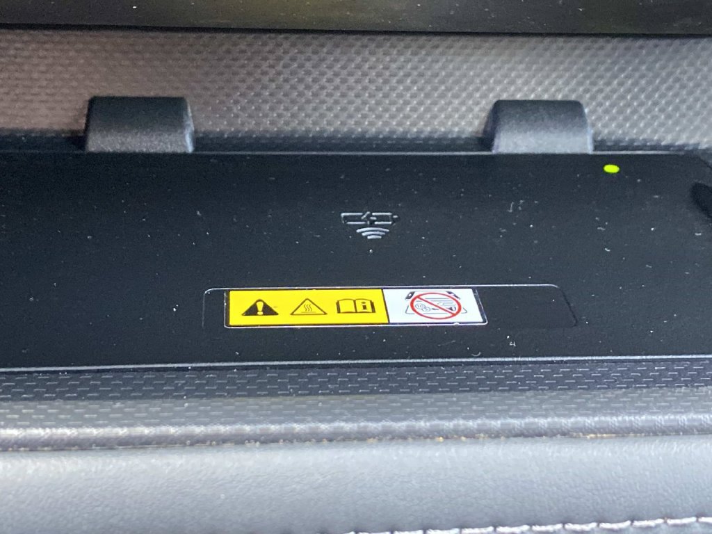 Used 2023 Toyota Highlander XLE AWD/4WD image 16