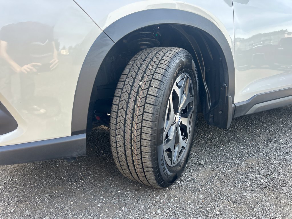 Certified 2023 Subaru Forester Premium AWD/4WD image 26