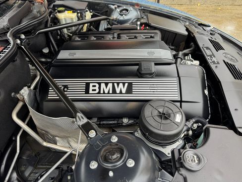 Used 2003 BMW Z4 2.5i image 46