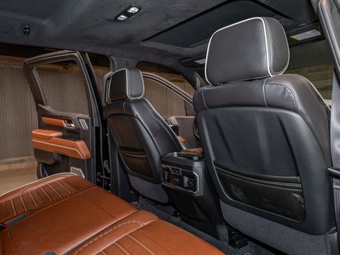 Used 2025 GMC Sierra 1500 Denali Ultimate image 21