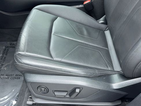 Used 2021 Audi Q3 2.0T Premium w/ Convenience Package image 33