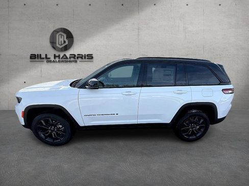 New 2025 Jeep Grand Cherokee Limited image 9