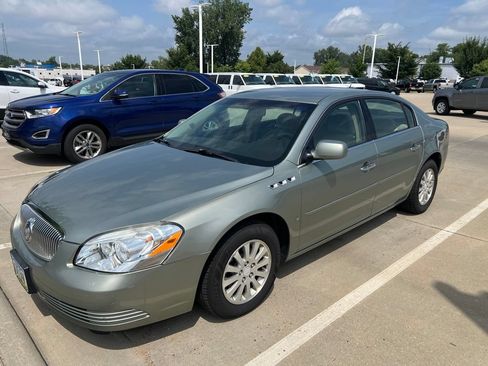 Used 2007 Buick Lucerne CX FWD image 2