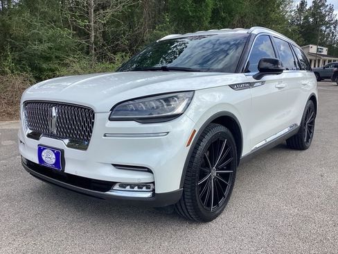 Used 2020 Lincoln Aviator Reserve image 3