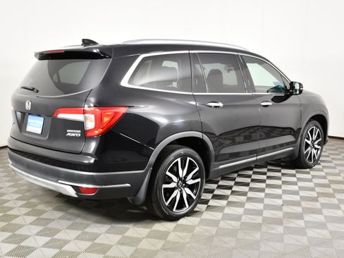 Used 2021 Honda Pilot Touring image 6