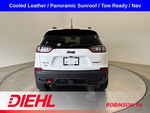 Used 2022 Jeep Cherokee Trailhawk w/ Sun, Sound & Nav Group AWD/4WD image 6