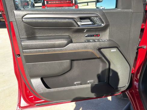 Used 2022 GMC Sierra 1500 AT4 w/ AT4 Preferred Package image 19