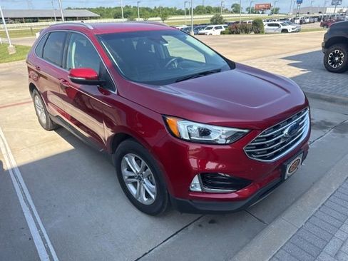 Used 2020 Ford Edge SEL w/ Convenience Package FWD image 3