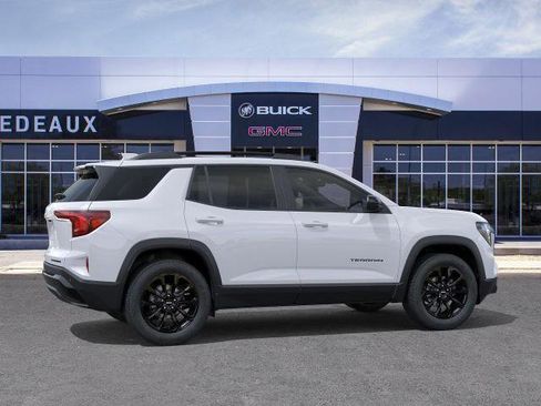 New 2026 GMC Terrain Elevation w/ Elevation Premium Package FWD image 5