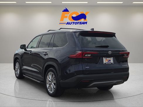 New 2026 Toyota Grand Highlander AWD image 3