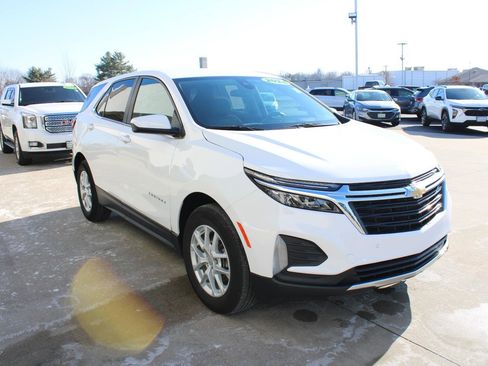 Used 2024 Chevrolet Equinox LT image 5