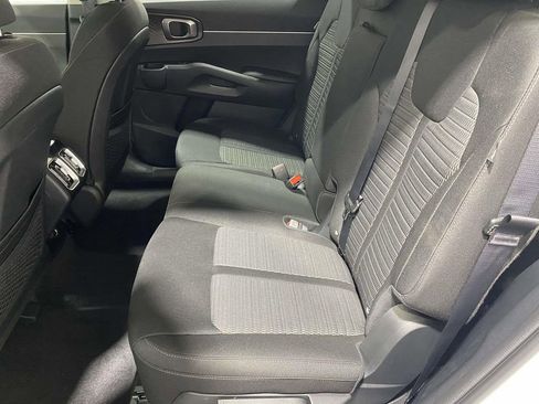 New 2026 Kia Sorento LX FWD image 11