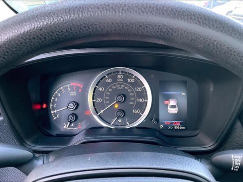 Certified 2021 Toyota Corolla LE image 25