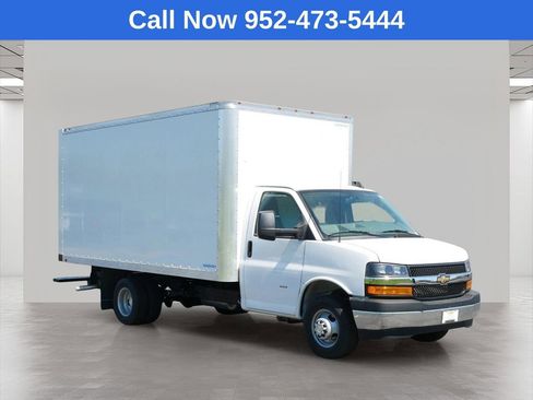 New 2025 Chevrolet Express 3500 w/ Power Convenience Package RWD image 1