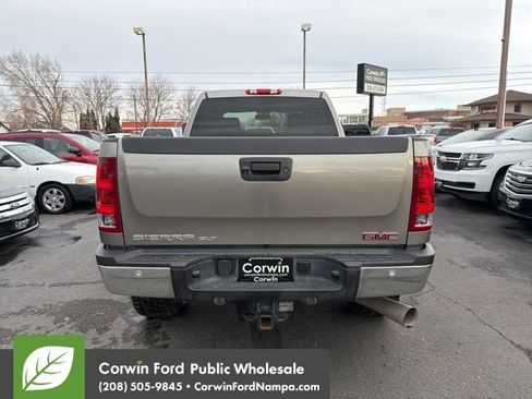 Used 2014 GMC Sierra 2500 SLT w/ SLT Convenience Package image 6