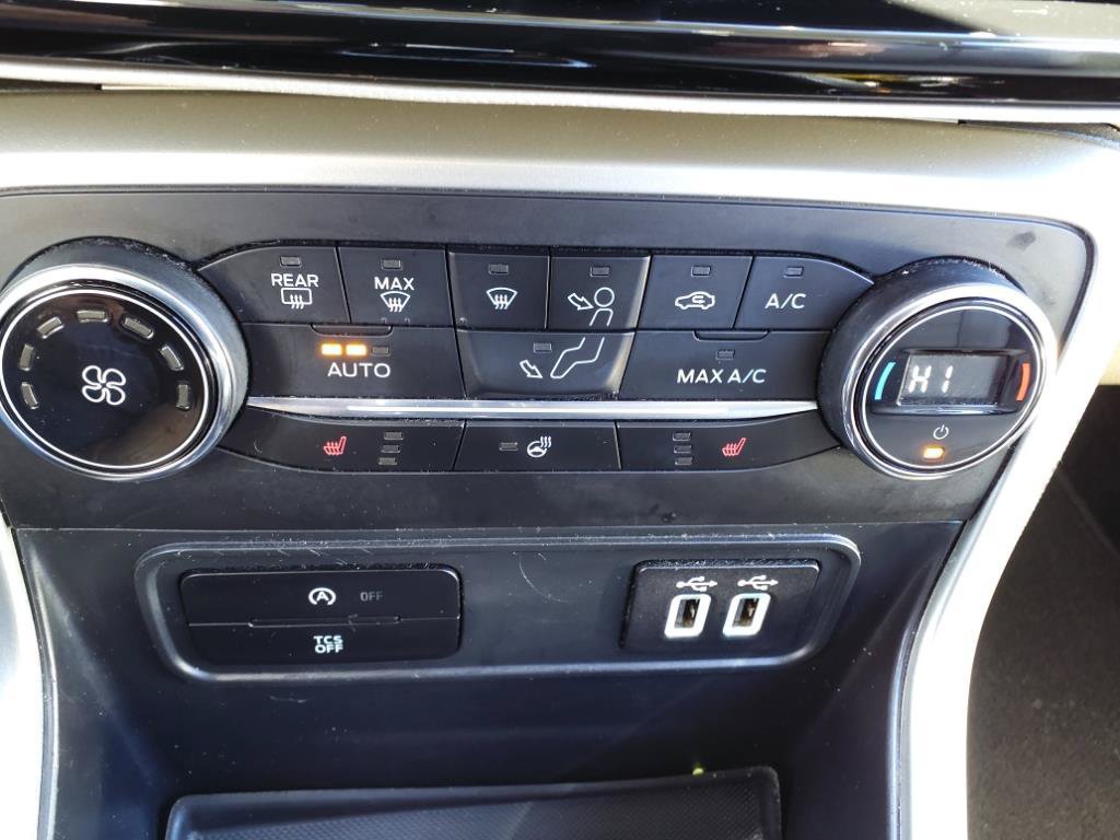 Used 2020 Ford EcoSport Titanium FWD image 18