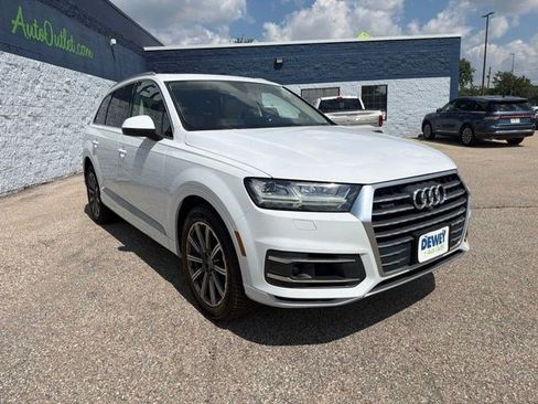 Used 2018 Audi Q7 3.0T Prestige AWD/4WD image 7