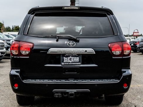 Used 2018 Toyota Sequoia Limited image 16