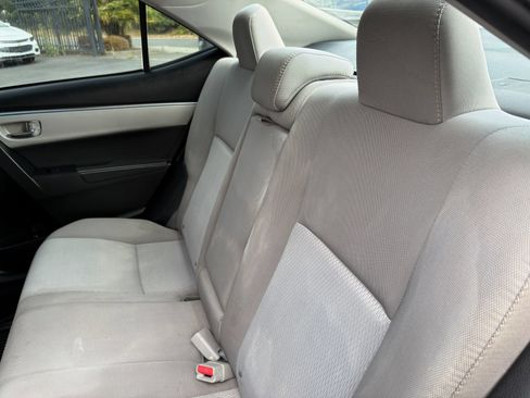 Used 2016 Toyota Corolla LE FWD image 15