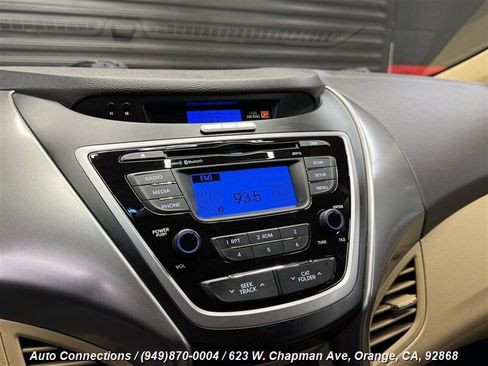 Used 2013 Hyundai Elantra GLS w/ Preferred Pkg image 18