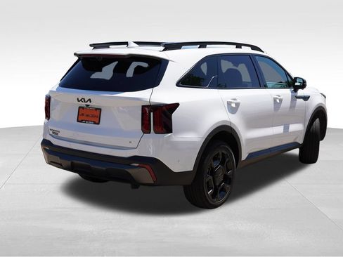 Certified 2025 Kia Sorento SX Prestige AWD/4WD image 5