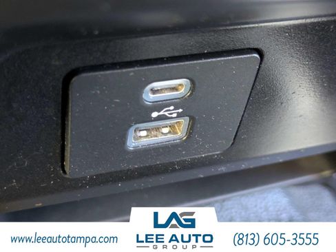 Used 2020 Ford F350 XLT w/ FX4 Off-Road Package AWD/4WD image 19