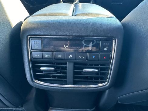 Used 2018 MAZDA CX-9 Grand Touring image 36