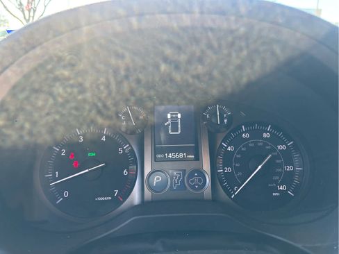 Used 2014 Lexus GX 460 Luxury image 8