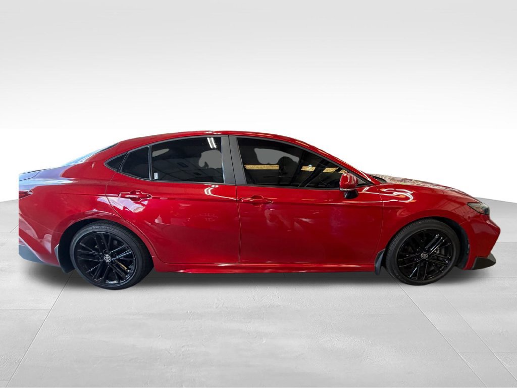 Used 2025 Toyota Camry SE w/ Multimedia Upgrade Package FWD image 7