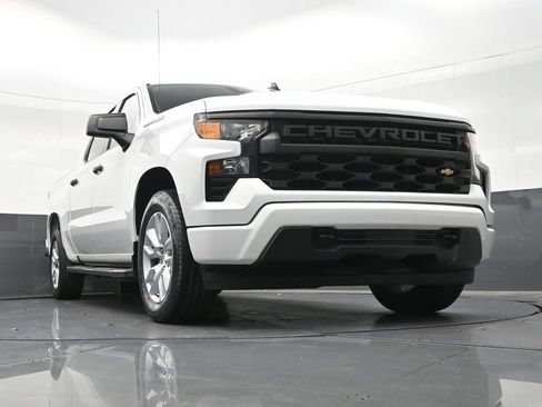 Used 2023 Chevrolet Silverado 1500 Custom RWD image 30