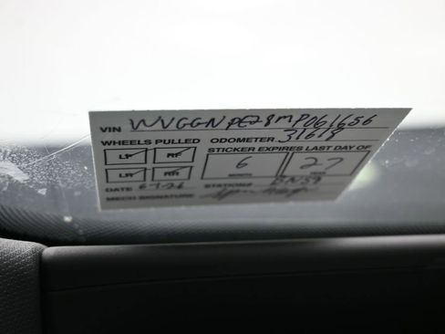 Used 2021 Volkswagen ID.4 Pro S w/ ID.4 Protection Package (IPT) AWD/4WD image 13
