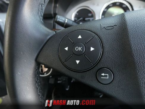 Used 2012 Mercedes-Benz GLK 350 4MATIC image 62