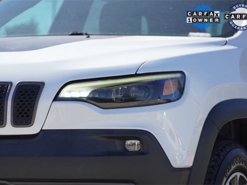 Used 2022 Jeep Cherokee Trailhawk image 4