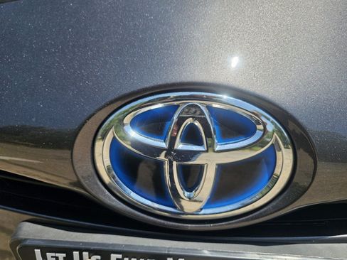 Used 2016 Toyota Prius Three FWD image 45