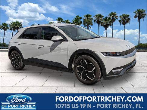 Used 2023 Hyundai Ioniq 5 SEL image 1